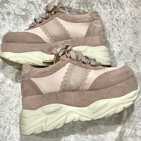 Liz Lisa Pink Side Charm Platform Sneakers Ribbon Lolita Kawaii Jeweled Jfashion - Picture 10 of 16